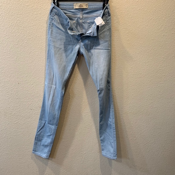 Hollister Denim - Hollister 3L Jean Leggin Hollister Denim - Hollister 3L Jean Leggin